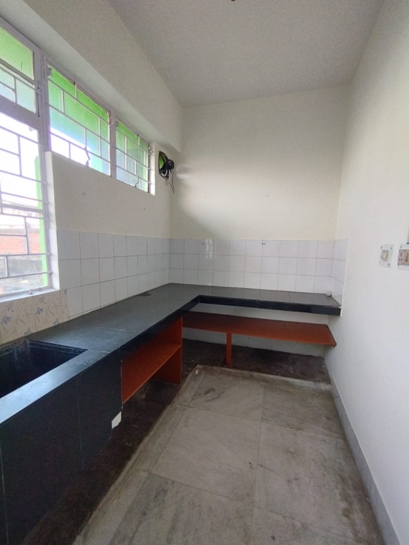 Unfurnished 3bhk in Beltola - Basistha Road, Nandanpur Path, Beltola Tiniali, Guwahati, Assam, India for Rent